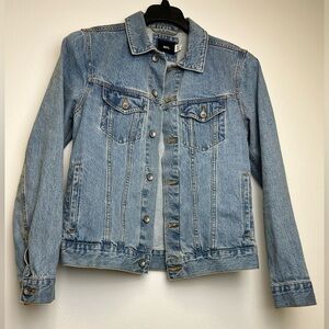 BDG Jean Jacket Size XS